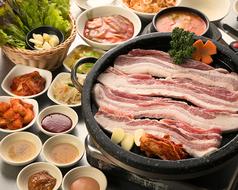 韓国亭 豚や 本店